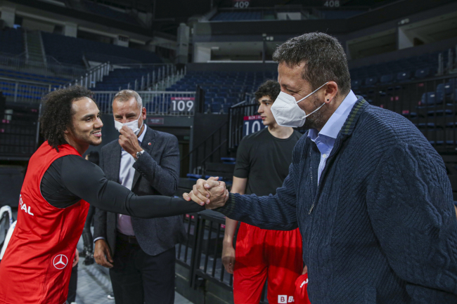 A Milli Erkek Basketbol Takımı basınla buluştu